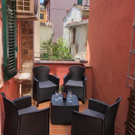 Il Vicolo Apartment Buti Ngoại thất bức ảnh